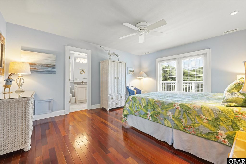 Image 39 of property listing at 114 Flight Drive, Duck, NC 27949