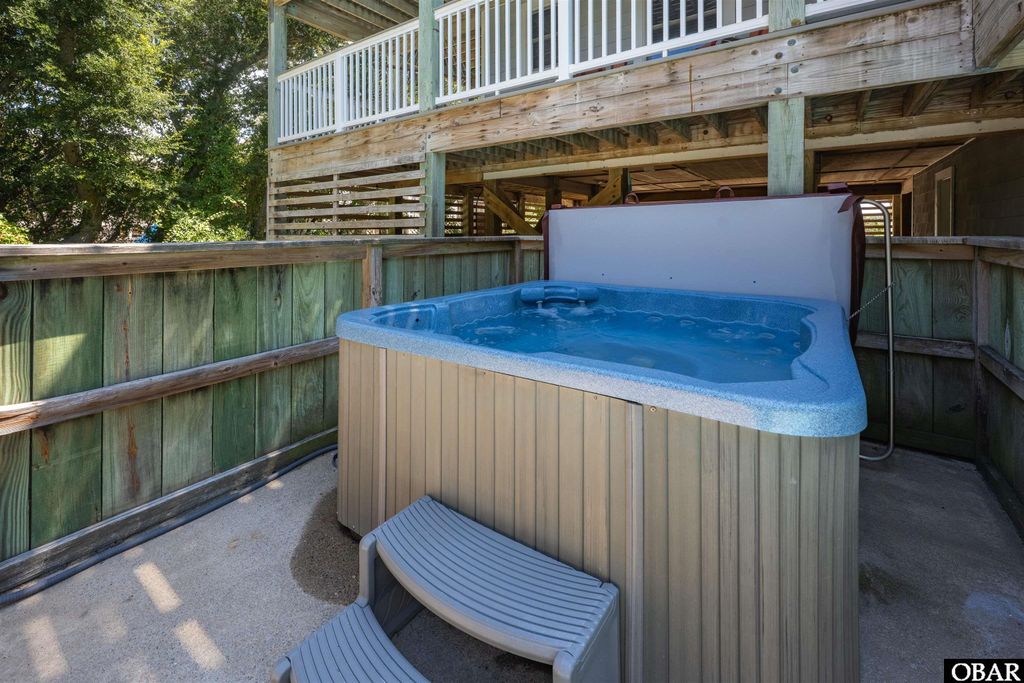 Image 62 of property listing at 114 Flight Drive, Duck, NC 27949