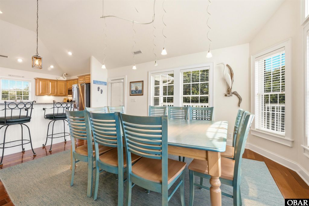 Image 9 of property listing at 114 Flight Drive, Duck, NC 27949