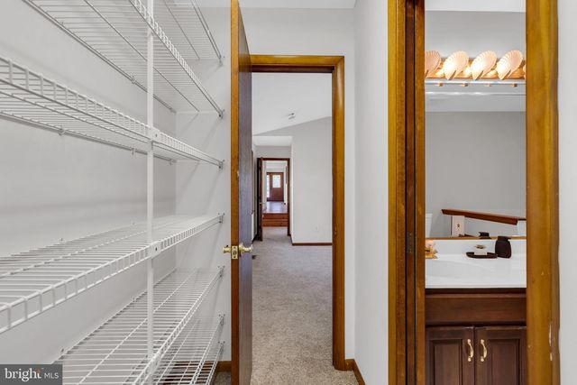 52 HAWKIN RD, Medford, NJ 08055