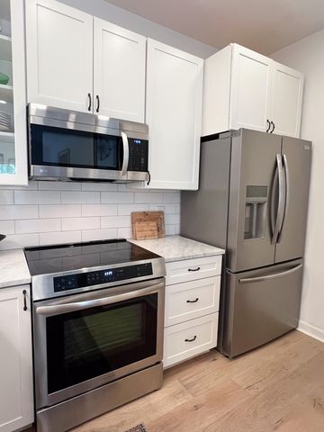 408 S Elgin Court, Charleston, SC 29414
