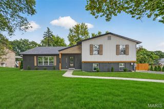 529 Blanche Drive, St Charles, MO 63303
