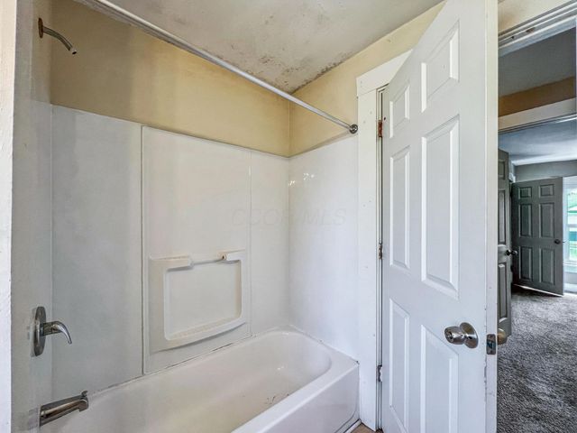 479 Nashoba Avenue, Columbus, OH 43223