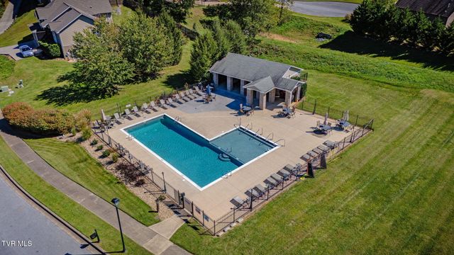 29 Azalea Ridge Ridge, Johnson City, TN 37601