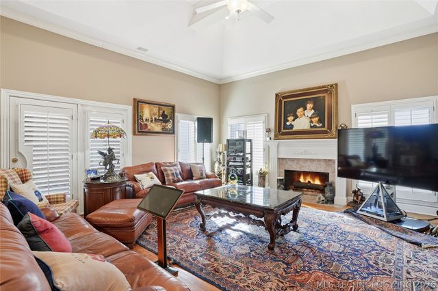 8626 S Florence Avenue, Tulsa, OK 74137