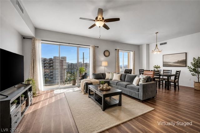 8255 Las Vegas Boulevard 719, Las Vegas, NV 89123