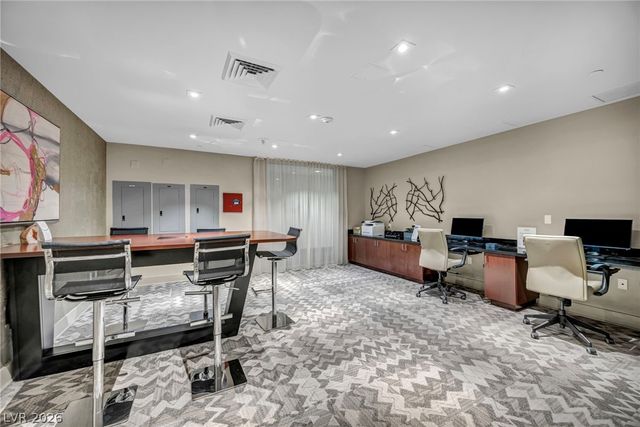 8255 Las Vegas Boulevard 719, Las Vegas, NV 89123