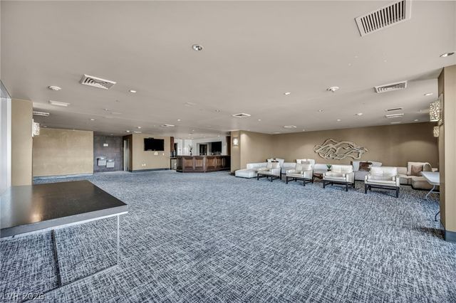 8255 Las Vegas Boulevard 719, Las Vegas, NV 89123