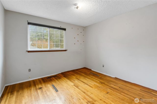 8214 Woodbourne Drive SW, Lakewood, WA 98499