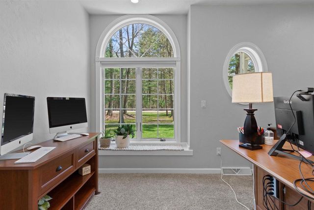 N1996 MAJESTIC PINES CIRCLE, Wautoma, WI 54982