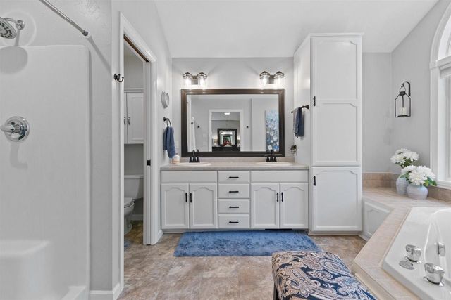 N1996 MAJESTIC PINES CIRCLE, Wautoma, WI 54982