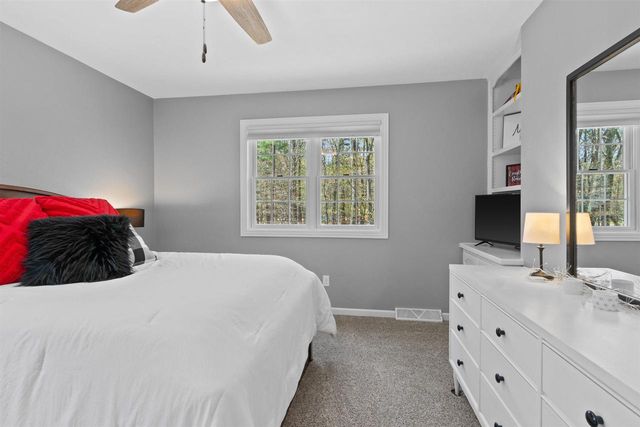 N1996 MAJESTIC PINES CIRCLE, Wautoma, WI 54982