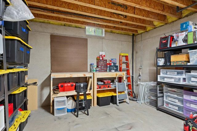 N1996 MAJESTIC PINES CIRCLE, Wautoma, WI 54982