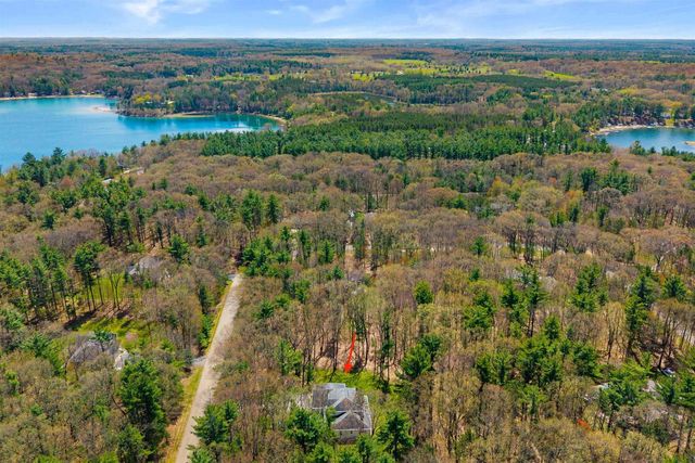 N1996 MAJESTIC PINES CIRCLE, Wautoma, WI 54982