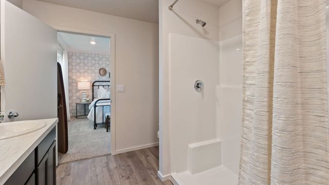 1101 E L St, Deer Park, WA 99006