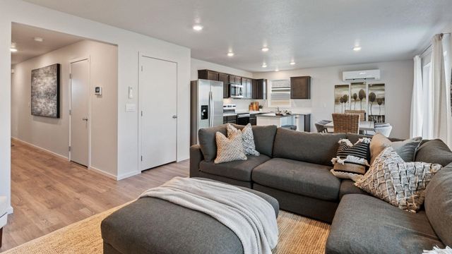 1101 E L St, Deer Park, WA 99006
