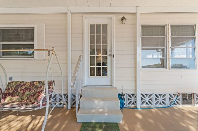 6581 HONU COURT, North Port, FL 34287