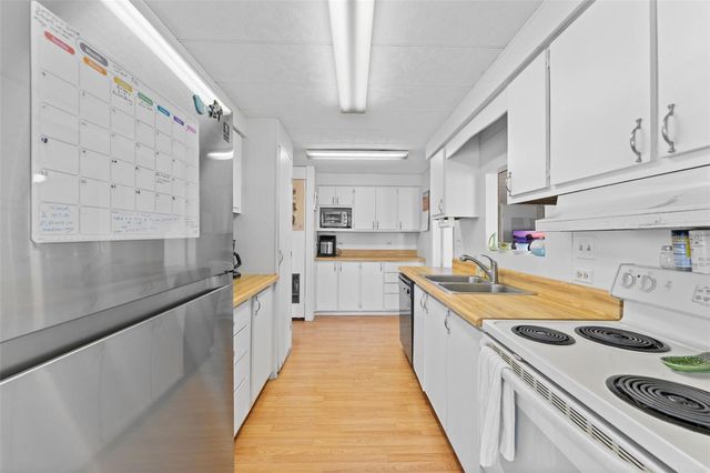 6581 HONU COURT, North Port, FL 34287