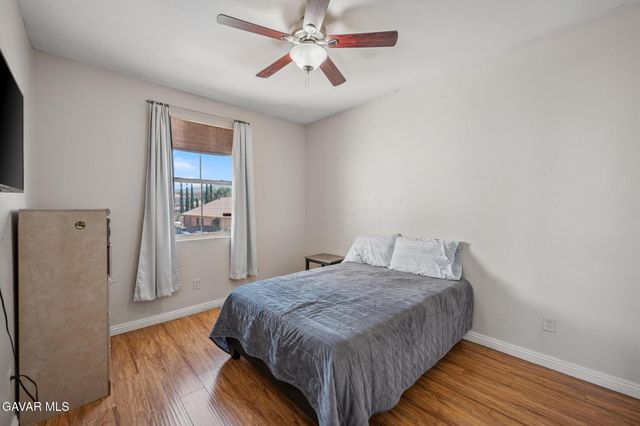 3537 Fairgreen Lane, Palmdale, CA 93551