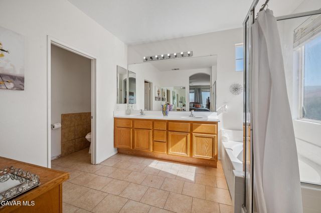 3537 Fairgreen Lane, Palmdale, CA 93551