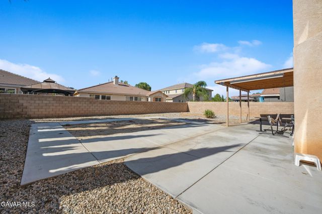 3537 Fairgreen Lane, Palmdale, CA 93551