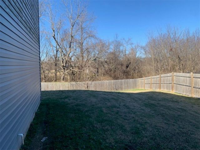 3456 Catalana Street, Springdale, AR 72764