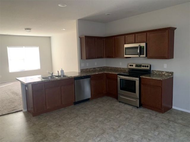 3456 Catalana Street, Springdale, AR 72764