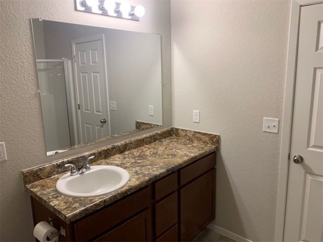 3456 Catalana Street, Springdale, AR 72764