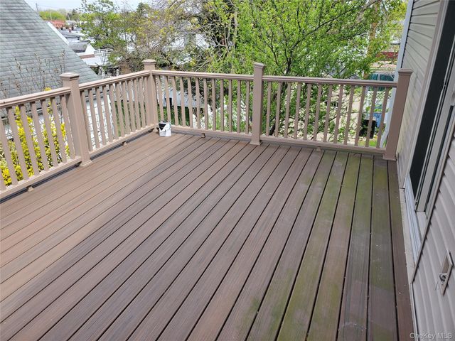 529 Maple Avenue Second Floor, Uniondale, NY 11553