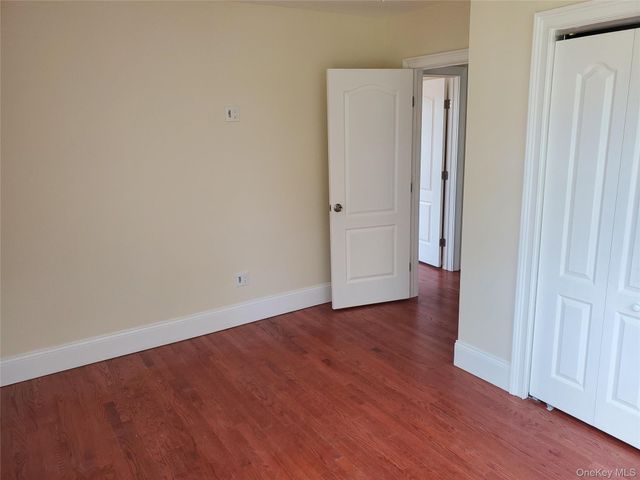 529 Maple Avenue Second Floor, Uniondale, NY 11553