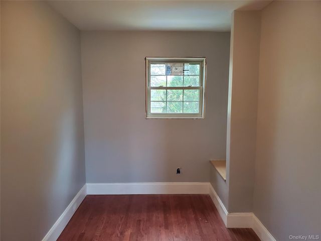 529 Maple Avenue Second Floor, Uniondale, NY 11553