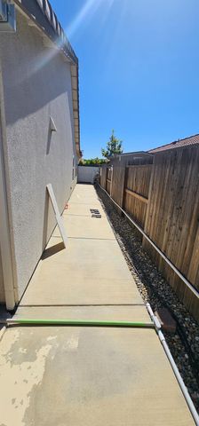 9290 Brock Ct, Live Oak, CA 95953