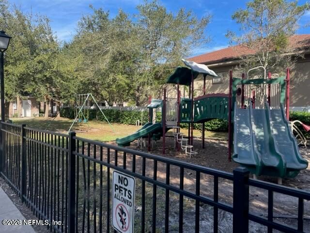 9536 ARMELLE Way 16, Jacksonville, FL 32257