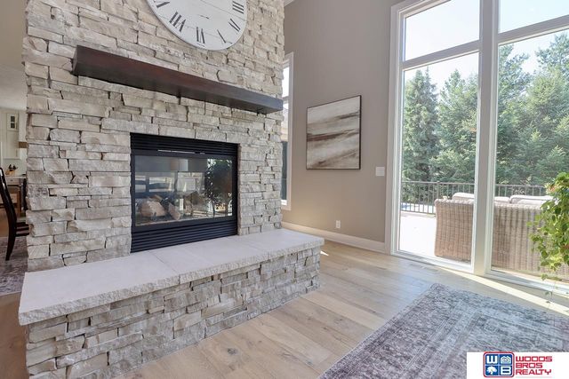 6555 Pheasant Run Place, Lincoln, NE 68516