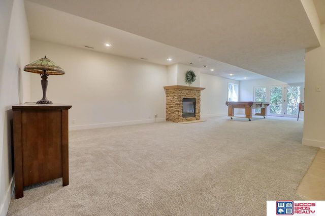 6555 Pheasant Run Place, Lincoln, NE 68516