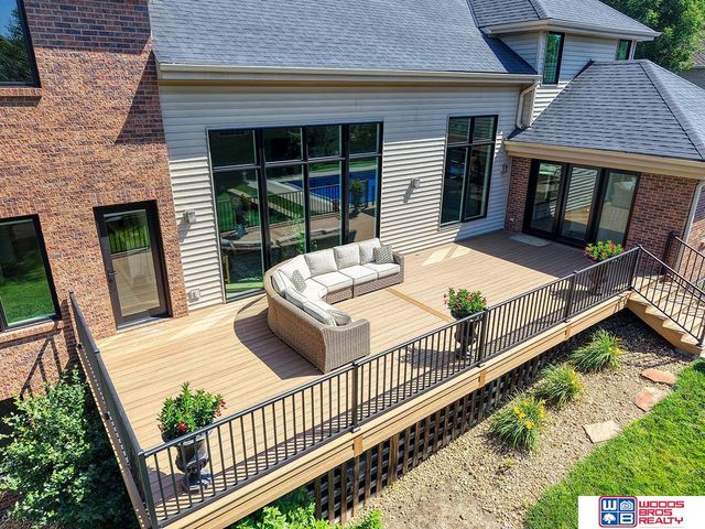 6555 Pheasant Run Place, Lincoln, NE 68516