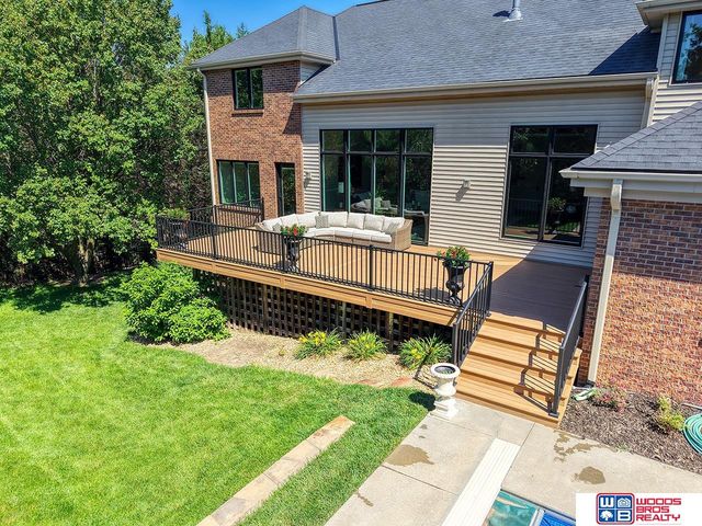 6555 Pheasant Run Place, Lincoln, NE 68516