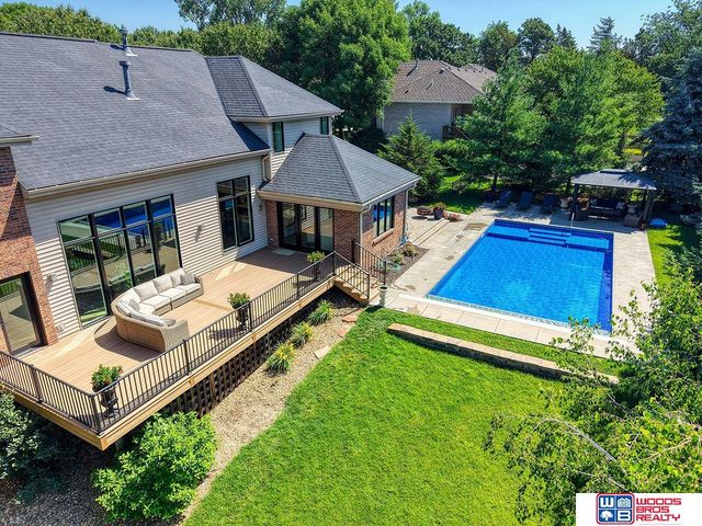 6555 Pheasant Run Place, Lincoln, NE 68516
