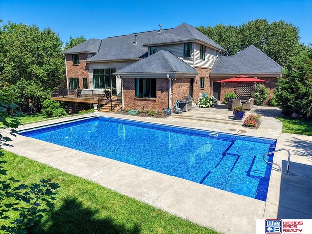 6555 Pheasant Run Place, Lincoln, NE 68516