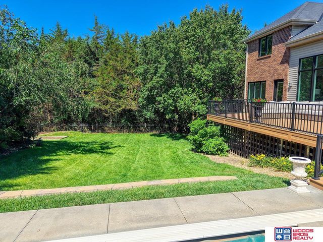 6555 Pheasant Run Place, Lincoln, NE 68516