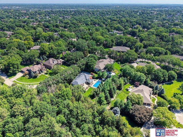 6555 Pheasant Run Place, Lincoln, NE 68516