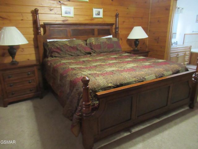 1061 Old Laurel Lane, Sevierville, TN 37876