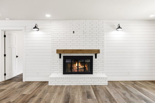 125 W Lower Crabapple Rd., Fredericksburg, TX 78624