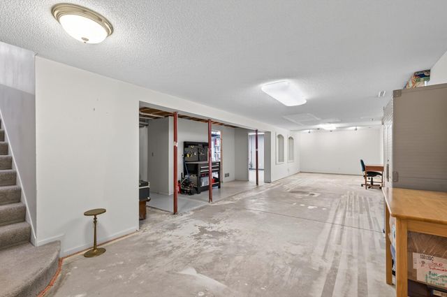 3940 Yorktown Lane N, Plymouth, MN 55441