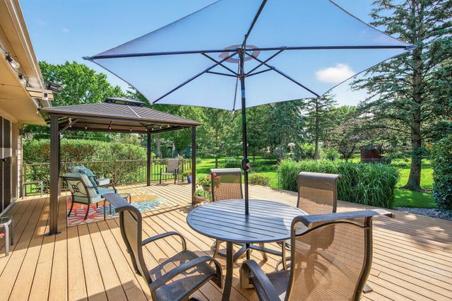 3940 Yorktown Lane N, Plymouth, MN 55441