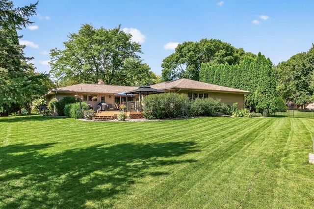 3940 Yorktown Lane N, Plymouth, MN 55441