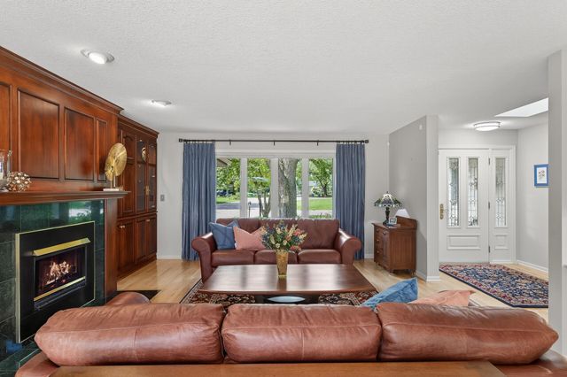 3940 Yorktown Lane N, Plymouth, MN 55441