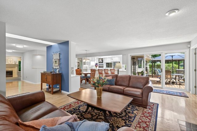 3940 Yorktown Lane N, Plymouth, MN 55441