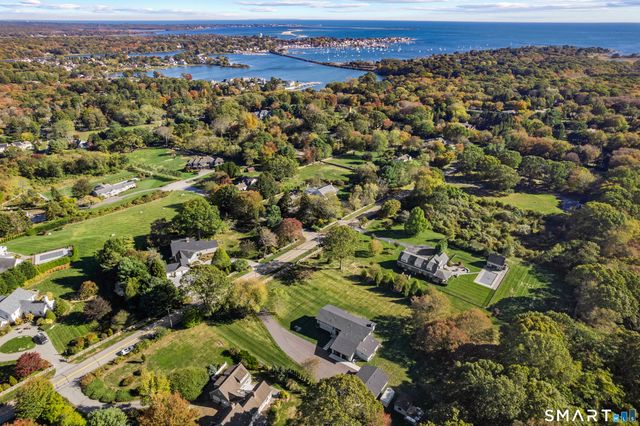 75 Montauk Avenue, Stonington, CT 06378