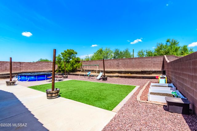 5496 W Dove Of Peace Drive, Marana, AZ 85658